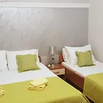 Dubelj 아파트 *