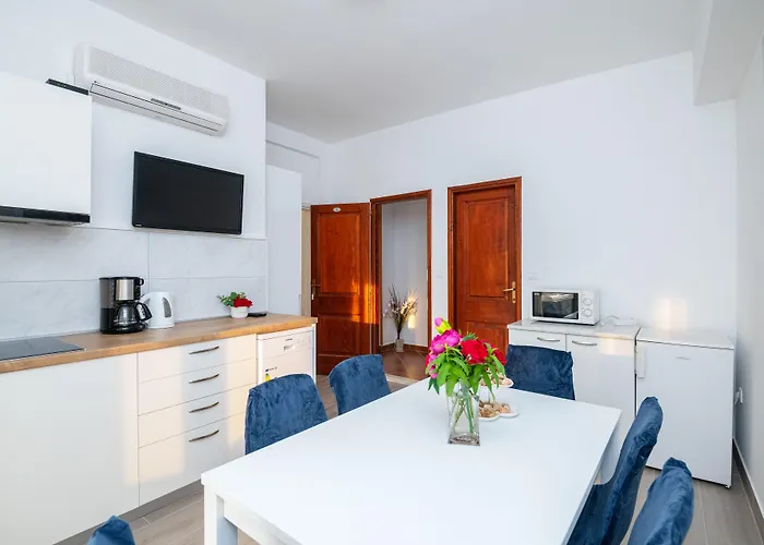 Appartement Dubelj *